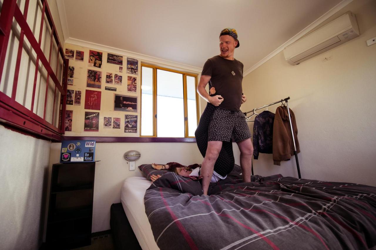 Jump Inn Alice Budget Accommodation Alice Springs Esterno foto